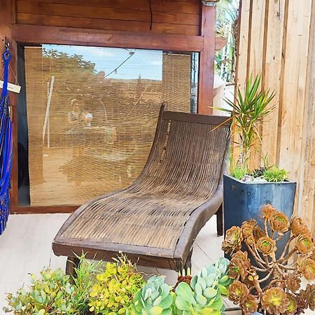 Beautiful Chalet With Wifi And Free Parking Arona  Eksteriør bilde