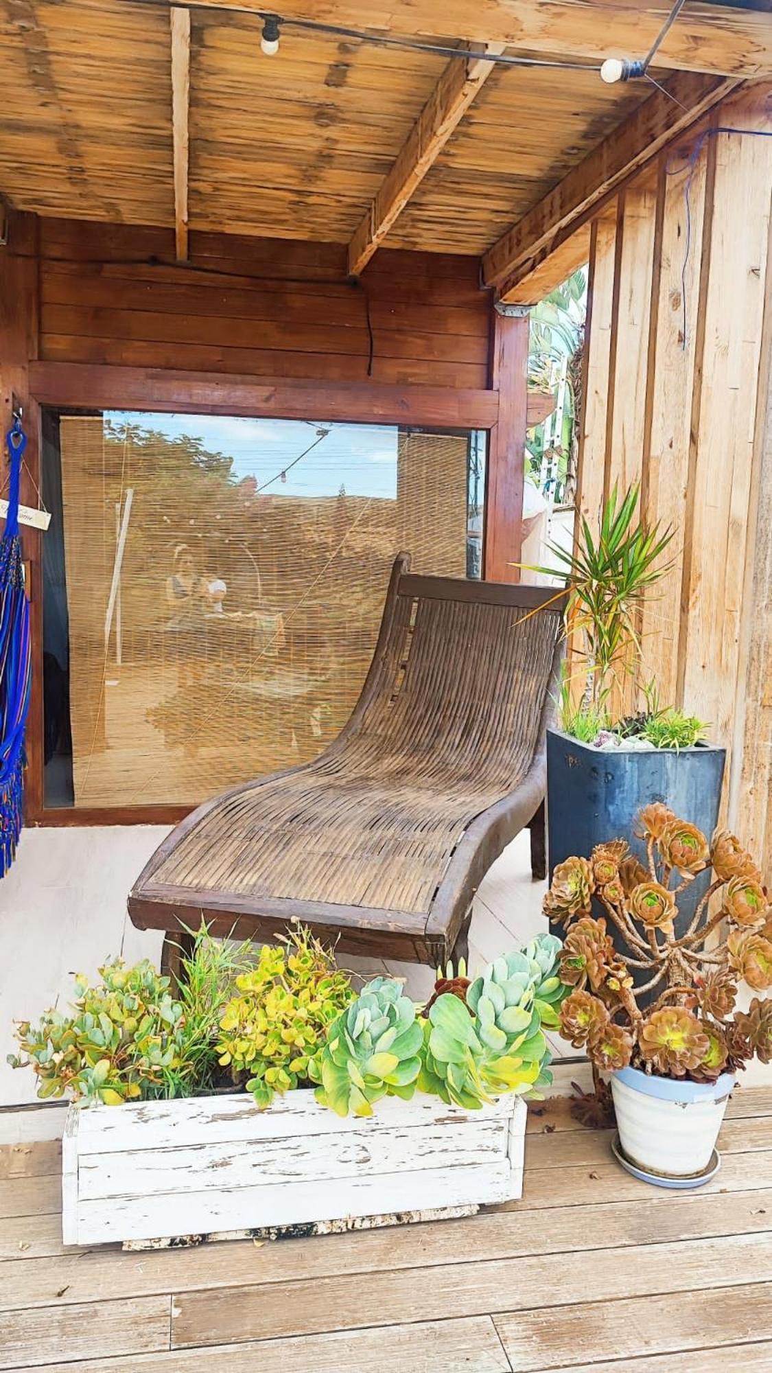Beautiful Chalet With Wifi And Free Parking Arona  Eksteriør bilde